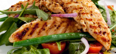 Peito de Frango Grelhado com Legumes